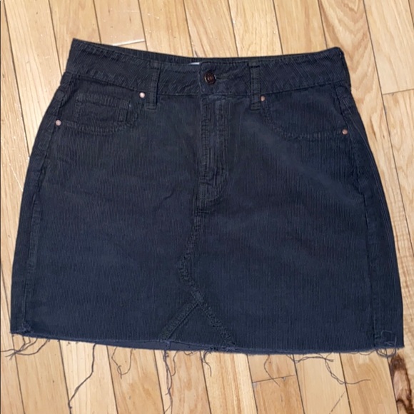 Woman's PacSun Dark Green Corduroy Mini Skirt 25 - Picture 7 of 8